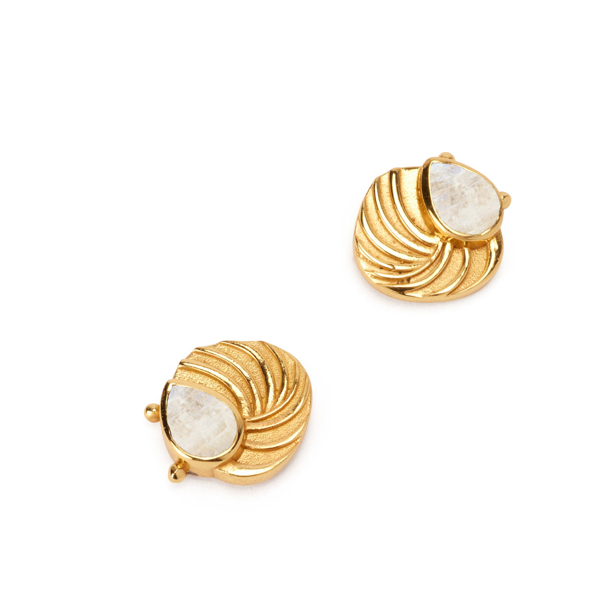 Thea Studs